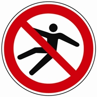 619_Injury_hazard_Slip_fall_lowres.jpg